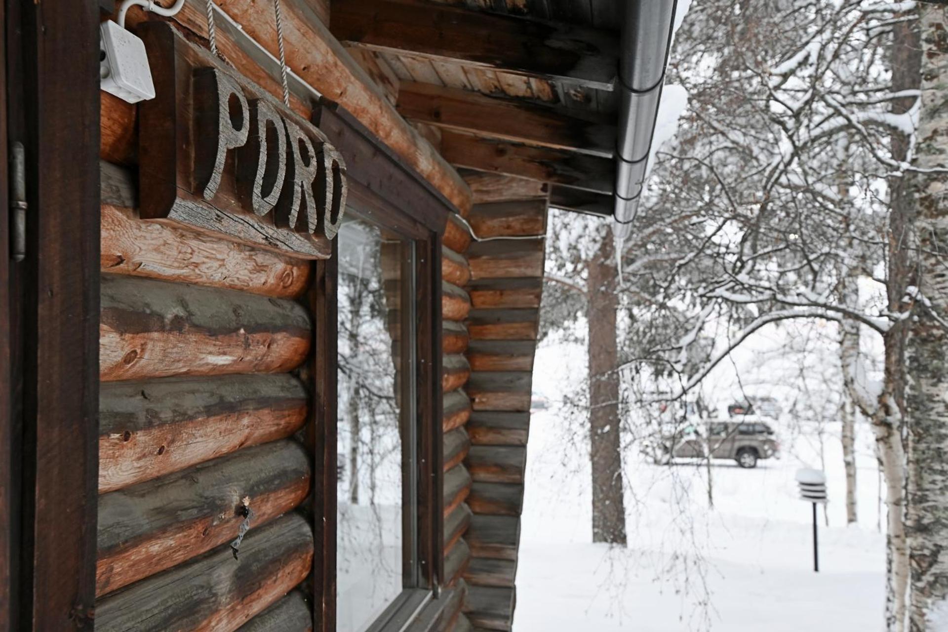 Classic Log Cabin Ski-In Ski-Out Levi Exterior foto